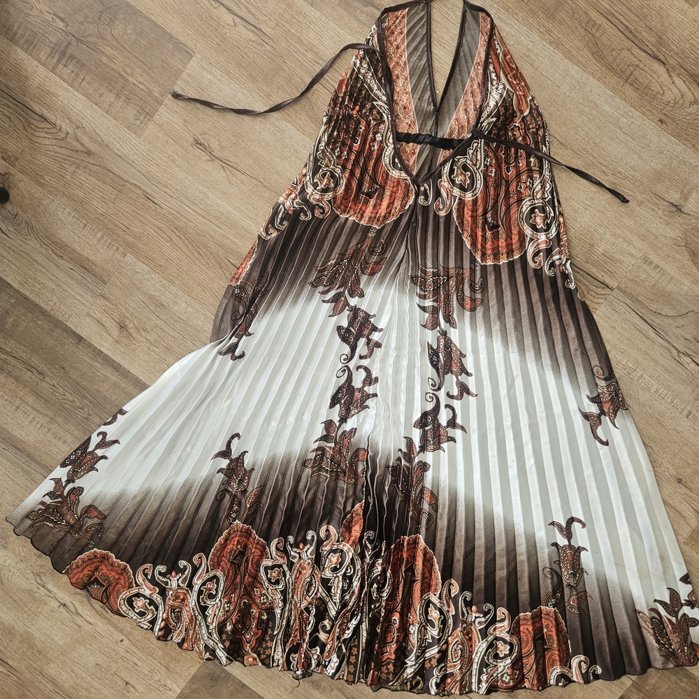 Shoreline Backless Brown and Cream Maxi Dress
